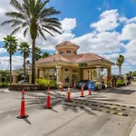 Luxurious Condo - Just 2 Miles From Disney #404